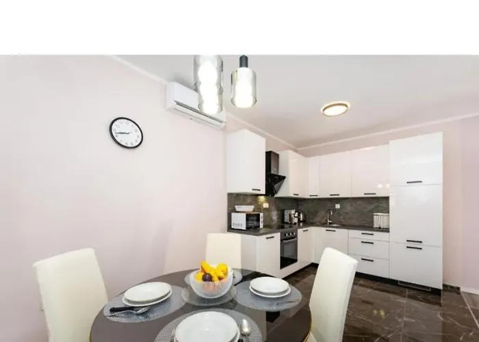 Kuca Za Odmor Maris Apartment *